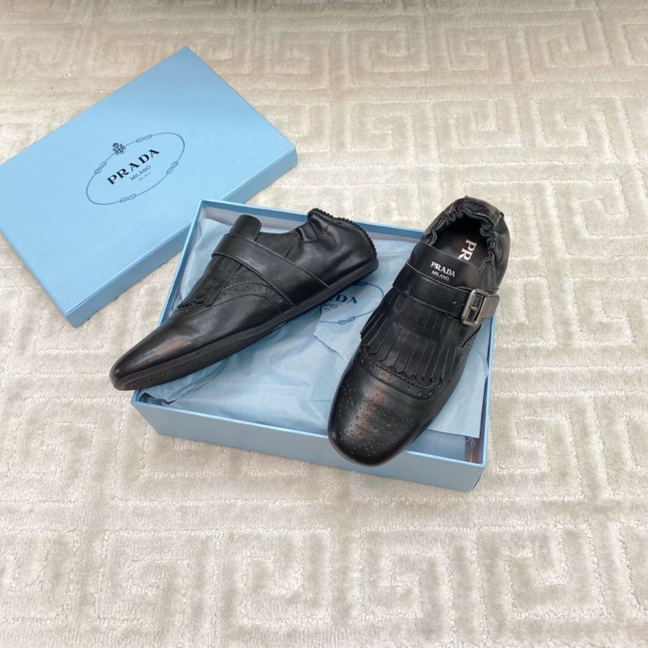 TASSEL LOAFERS IN BLACK LAMBSKIN - 35