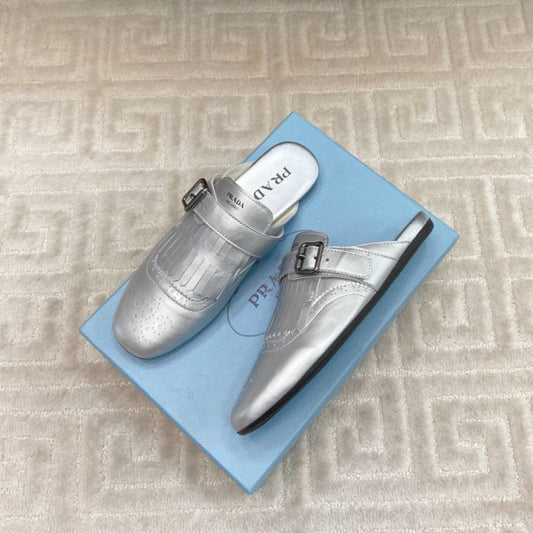 TASSEL MULES IN SILVER METALLIC LAMBSKIN - 35