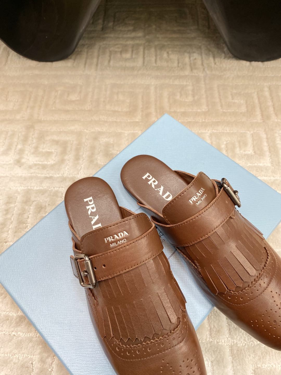 TASSEL MULES IN RUSSET BROWN LAMBSKIN - 35