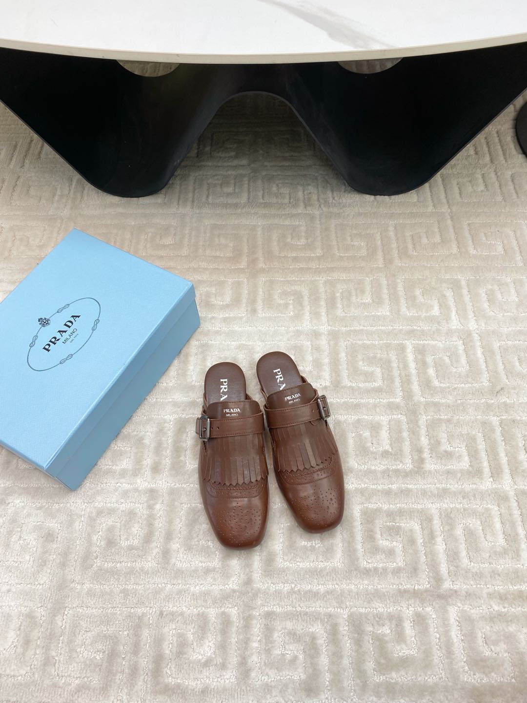 TASSEL MULES IN RUSSET BROWN LAMBSKIN - 35