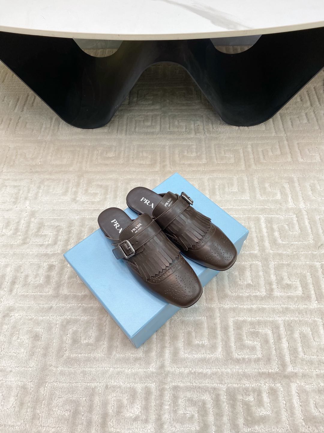 TASSEL MULES IN WALNUT BROWN LAMBSKIN - 35