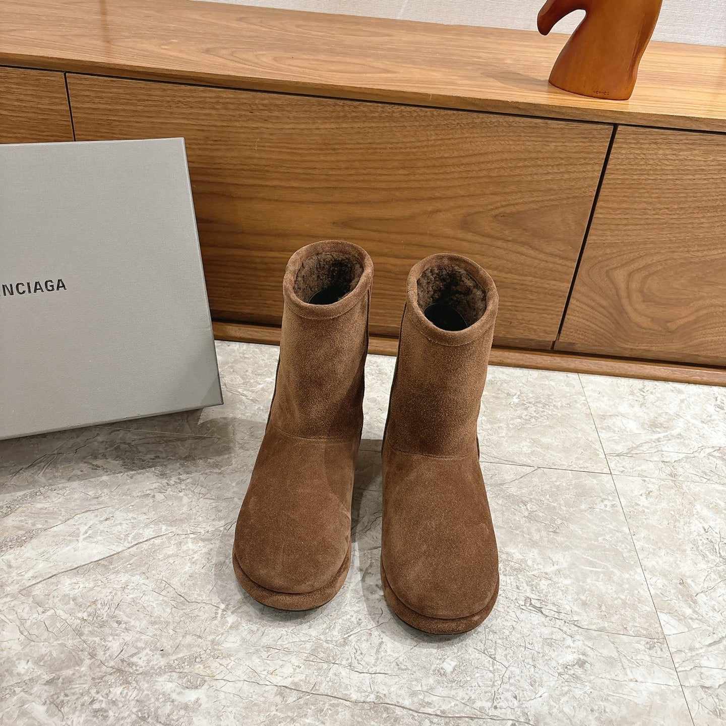 BALENCIAGA 25S ALASKA ANKLE BOOTS IN BROWN SUEDE - 35