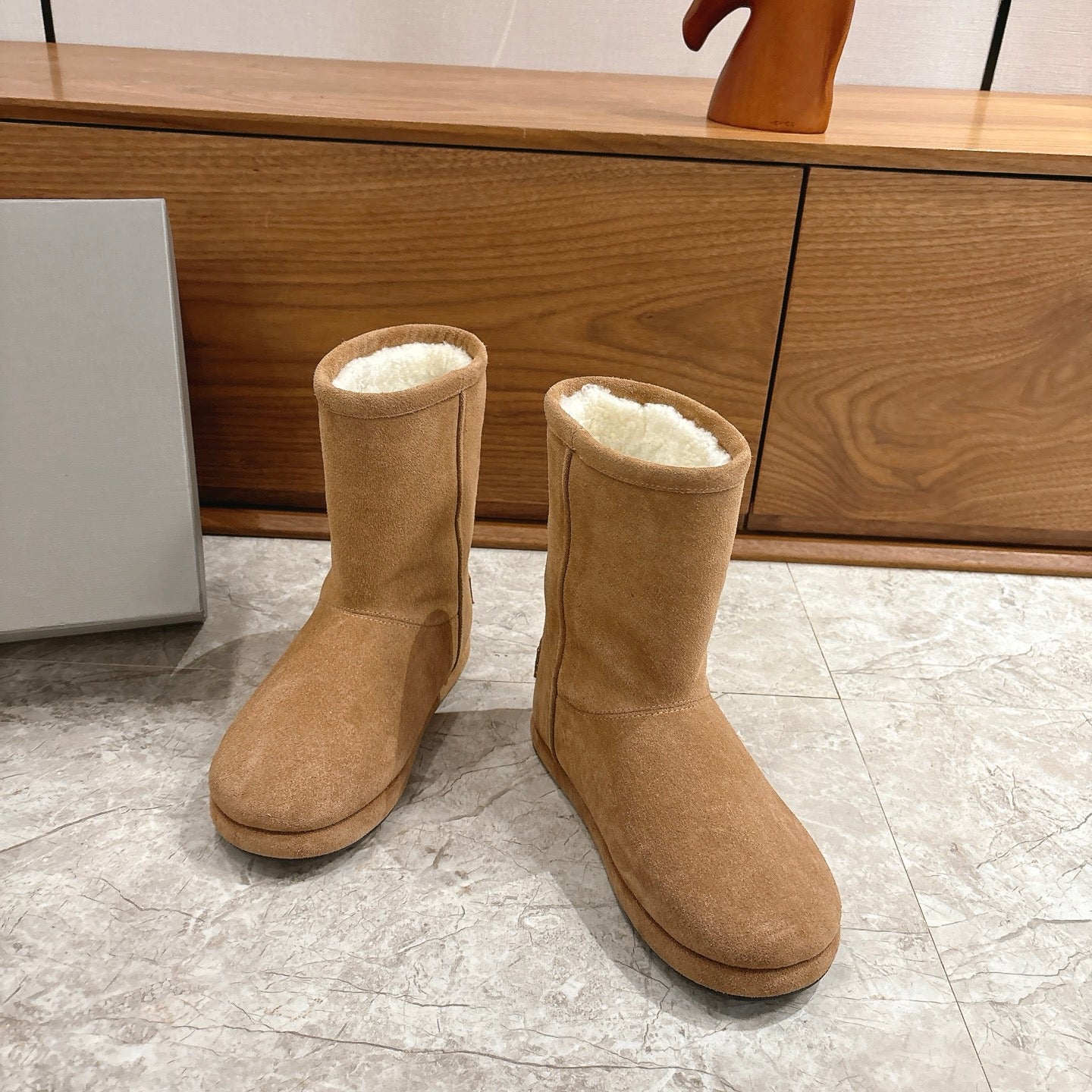 BALENCIAGA 25S ALASKA ANKLE BOOTS IN LIGHT BROWN SUEDE - 35