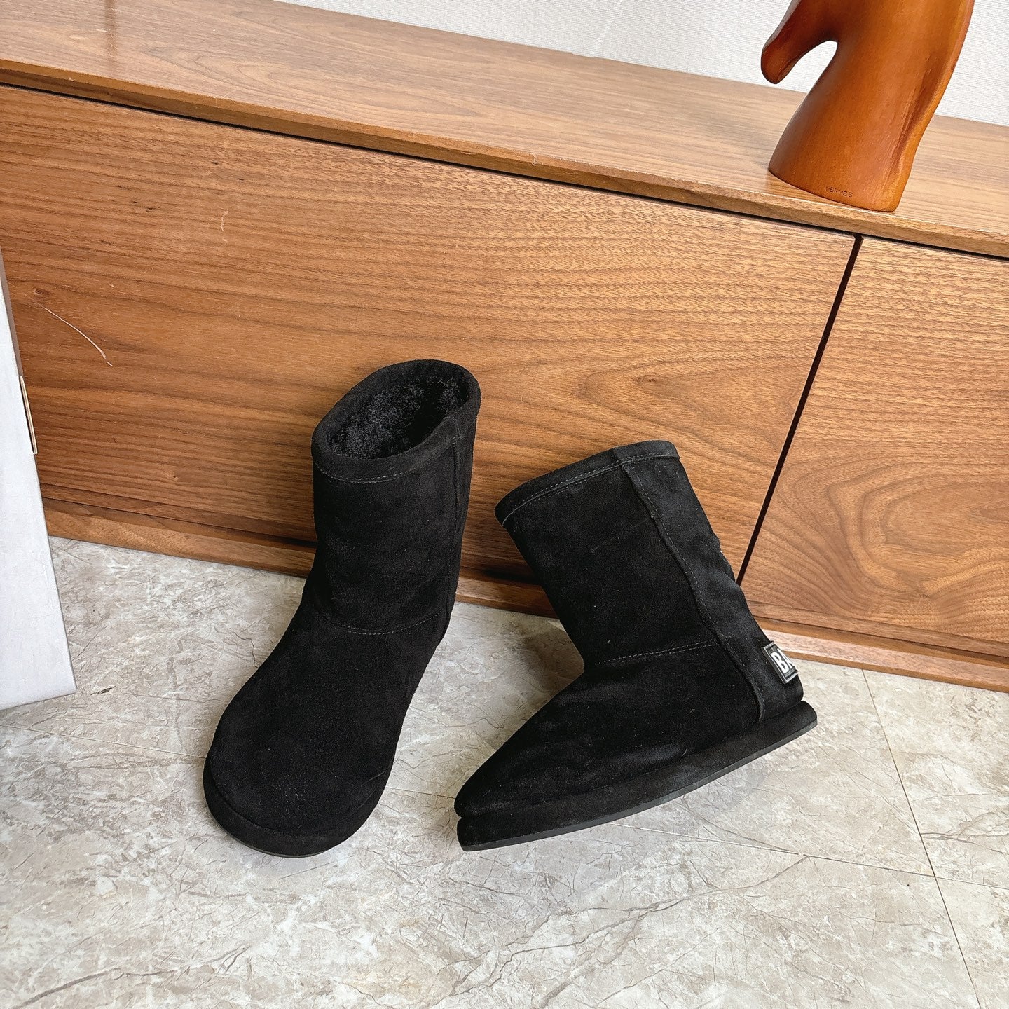 BALENCIAGA 25S ALASKA ANKLE BOOTS IN BLACK SUEDE - 35