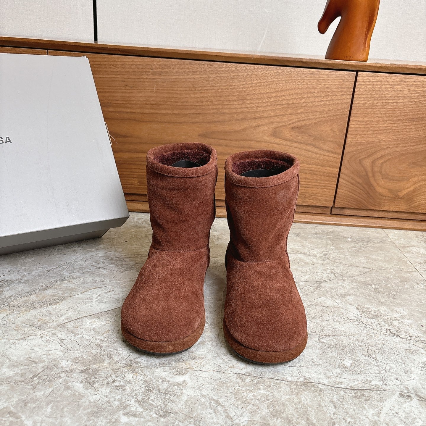 BALENCIAGA 25S ALASKA ANKLE BOOTS IN DEEP CHESTNUT BROWN SUEDE - 35