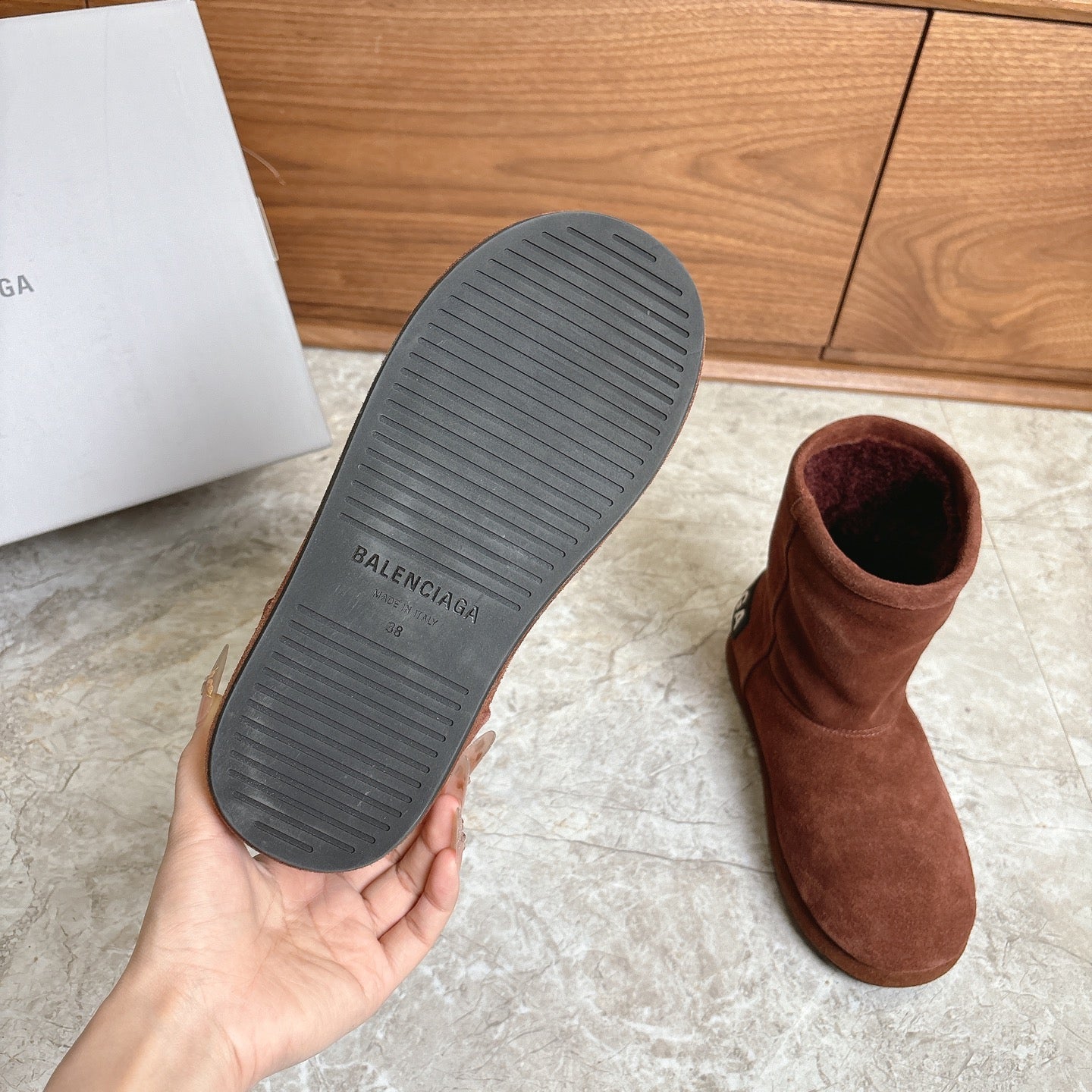 BALENCIAGA 25S ALASKA ANKLE BOOTS IN DEEP CHESTNUT BROWN SUEDE - 35