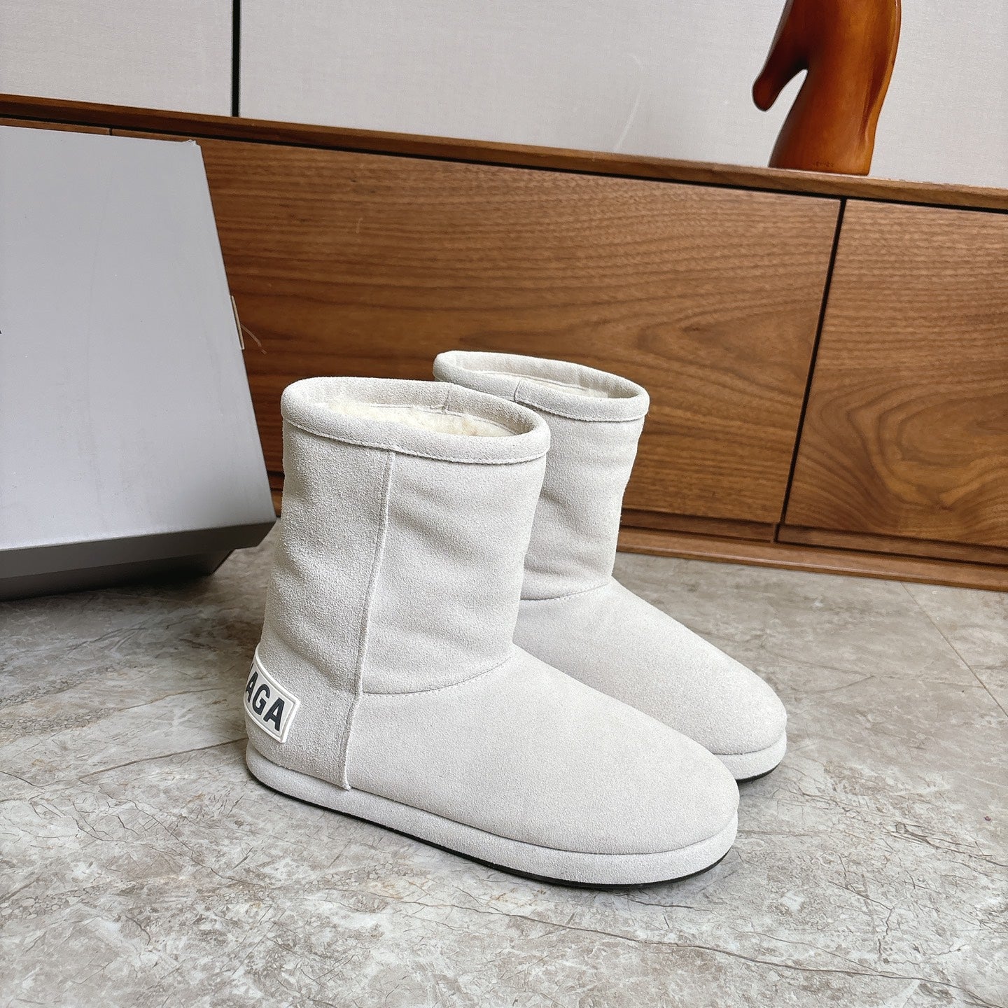 BALENCIAGA 25S ALASKA ANKLE BOOTS IN WHITE SUEDE - 35