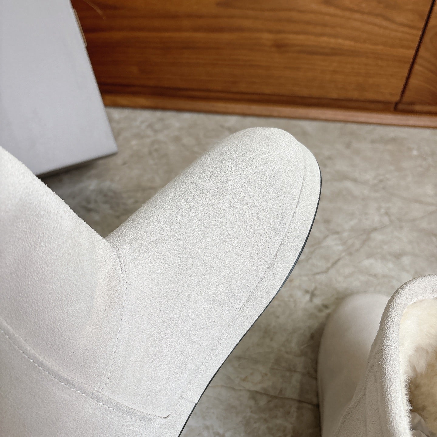 BALENCIAGA 25S ALASKA ANKLE BOOTS IN WHITE SUEDE - 35