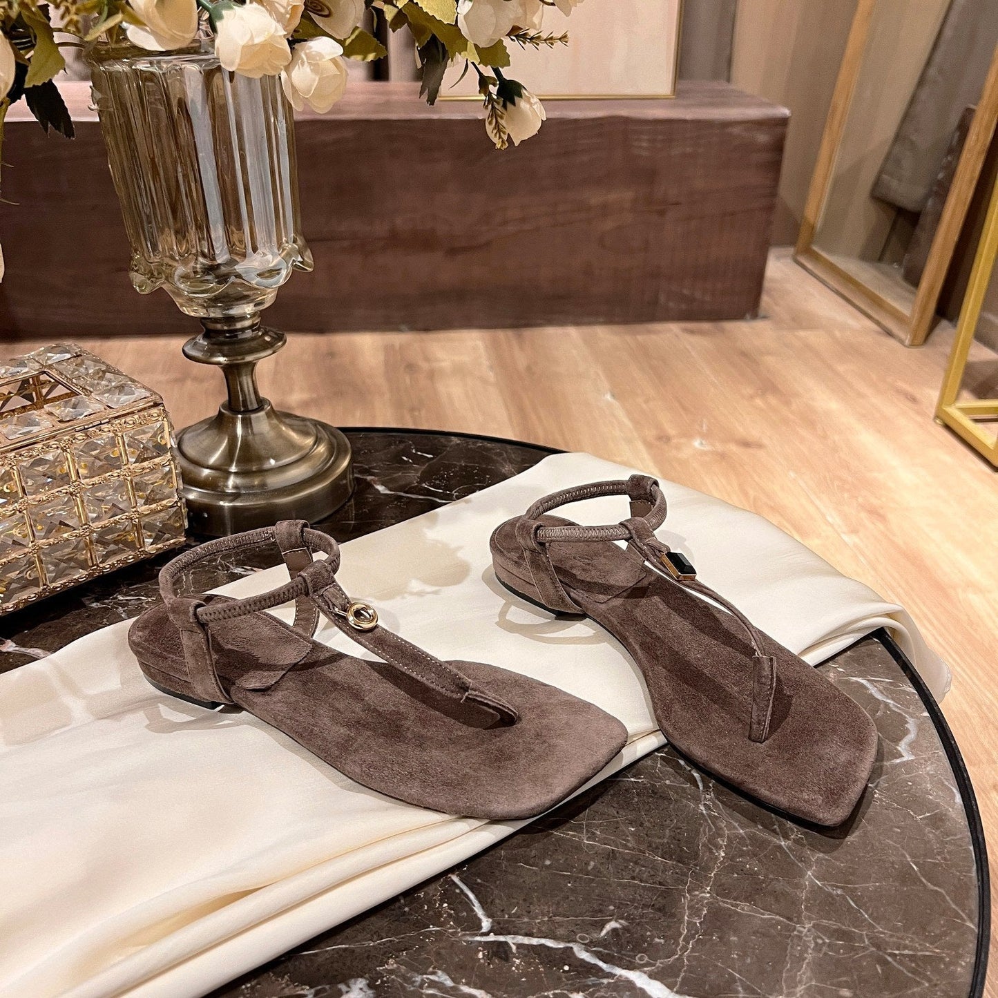 LP MINDIL SANDAL BROWN SUEDE - 35