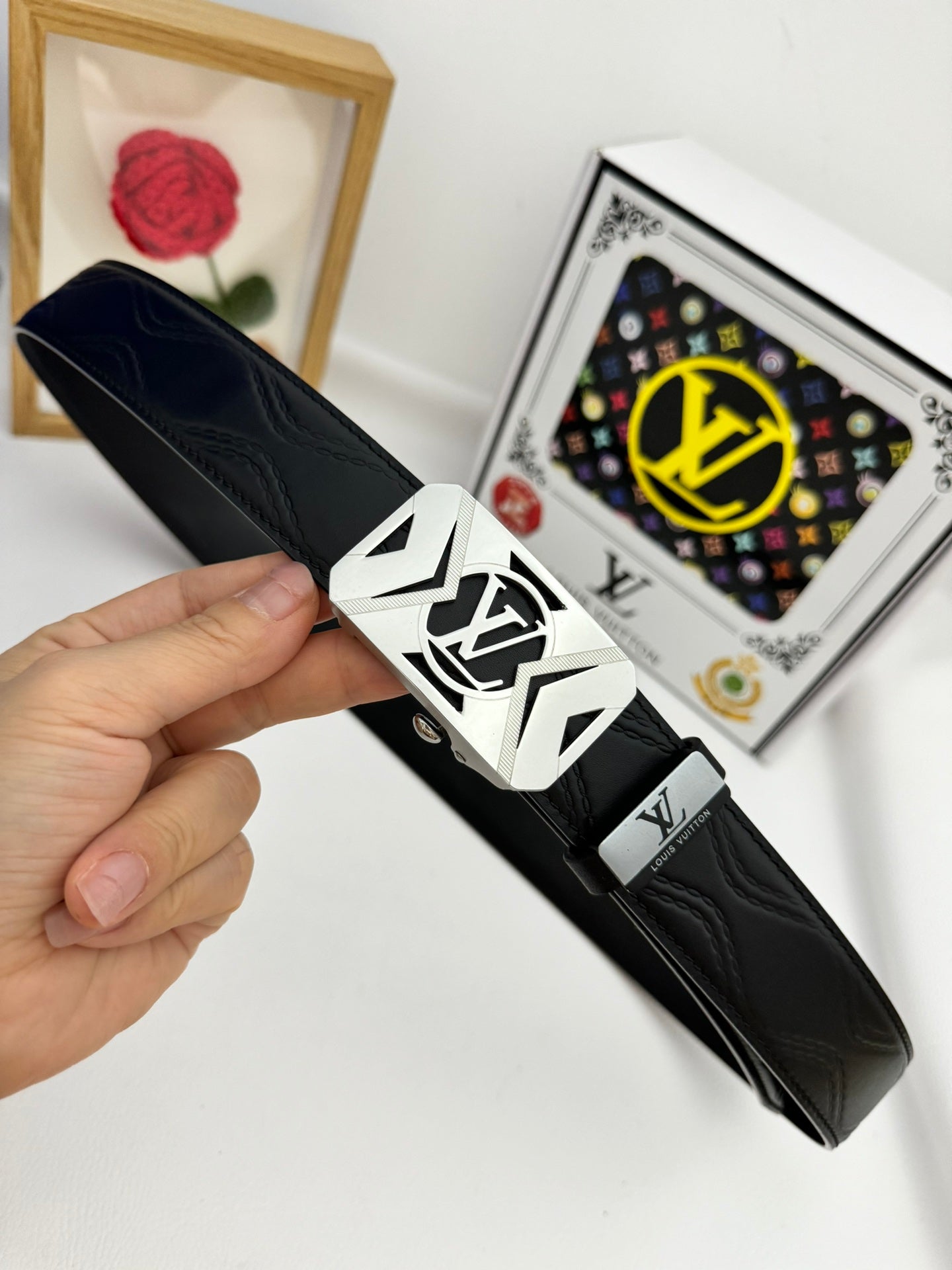 LV 25S BELT 35 MM IN BLACK CALFSKIN 593218 - 26-28
