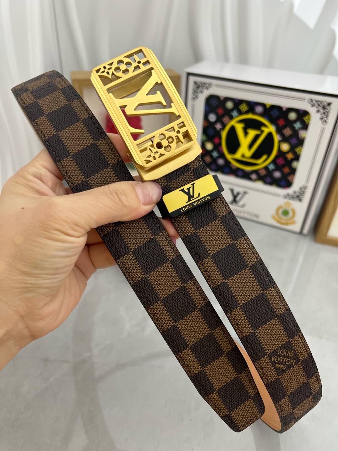 LV 25S BELT 35 MM IN BROWN CALFSKIN 593274 - 26-28