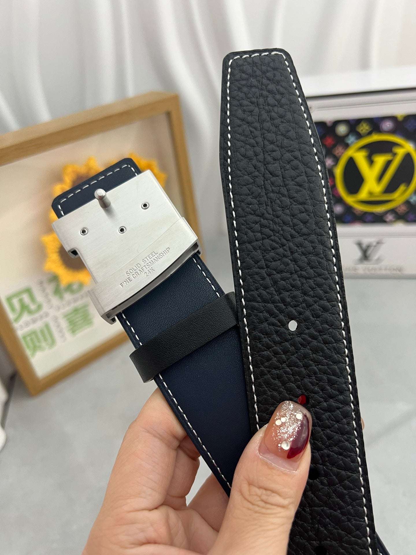 LV 25S BELT 38 MM IN BLACK CALFSKIN 593289 - 26-28