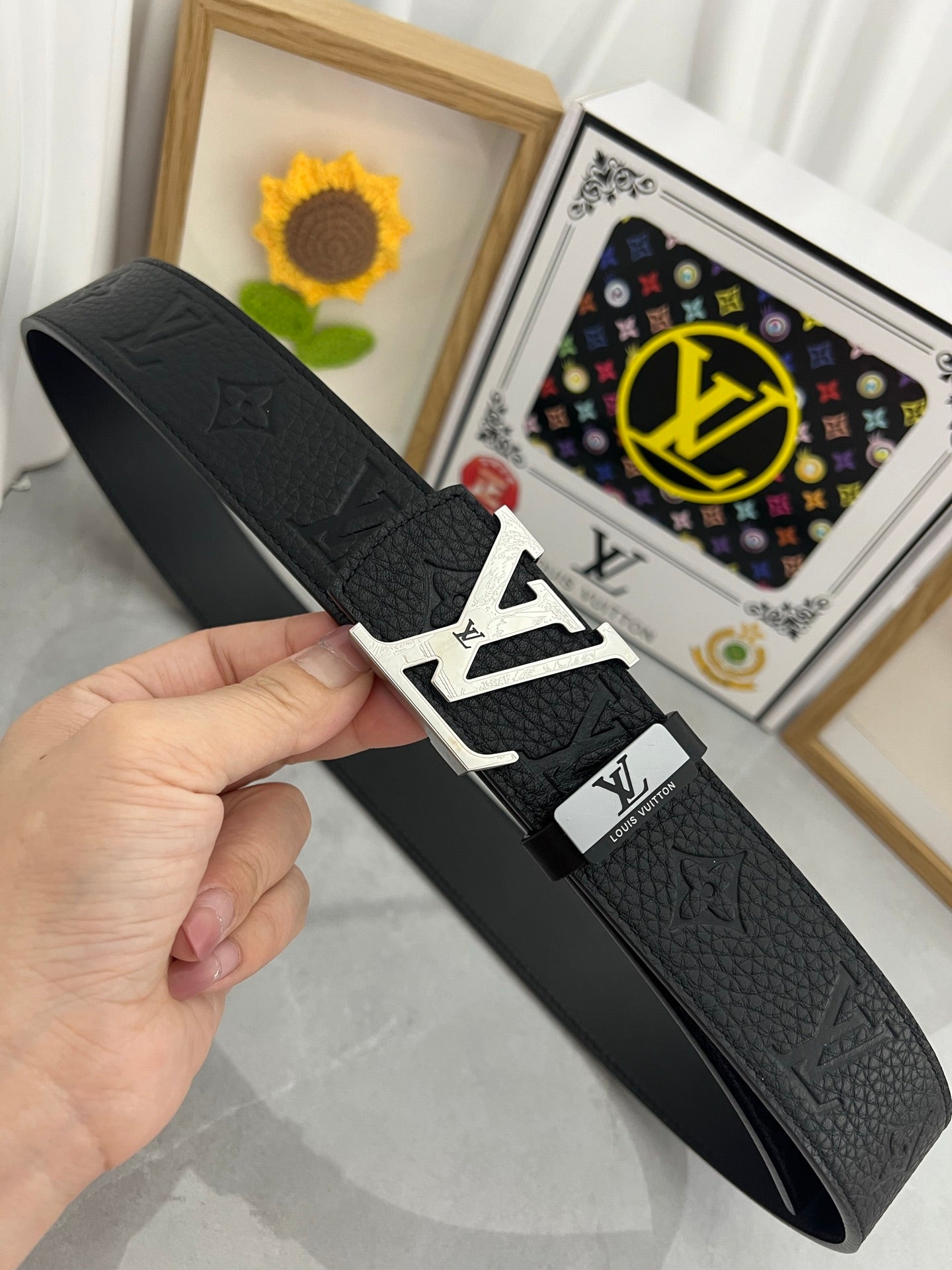 LV 25S BELT 38 MM IN BLACK CALFSKIN 593283 - 26-28