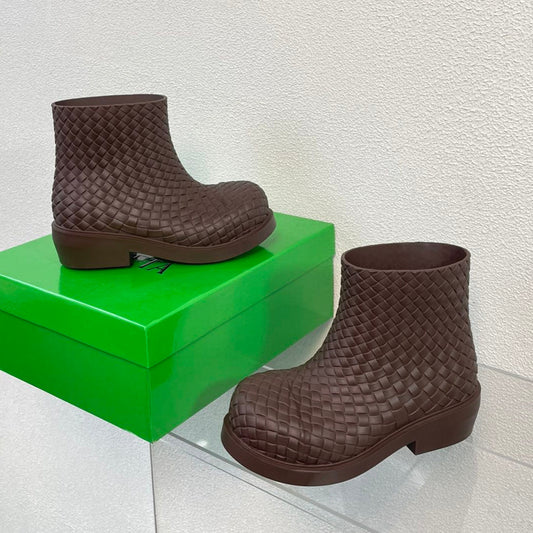 FIREMAN BOOTS IN CHOCOLATE BROWN RUBBER WITH ICONIC INTRECCIO MOTIF - 35