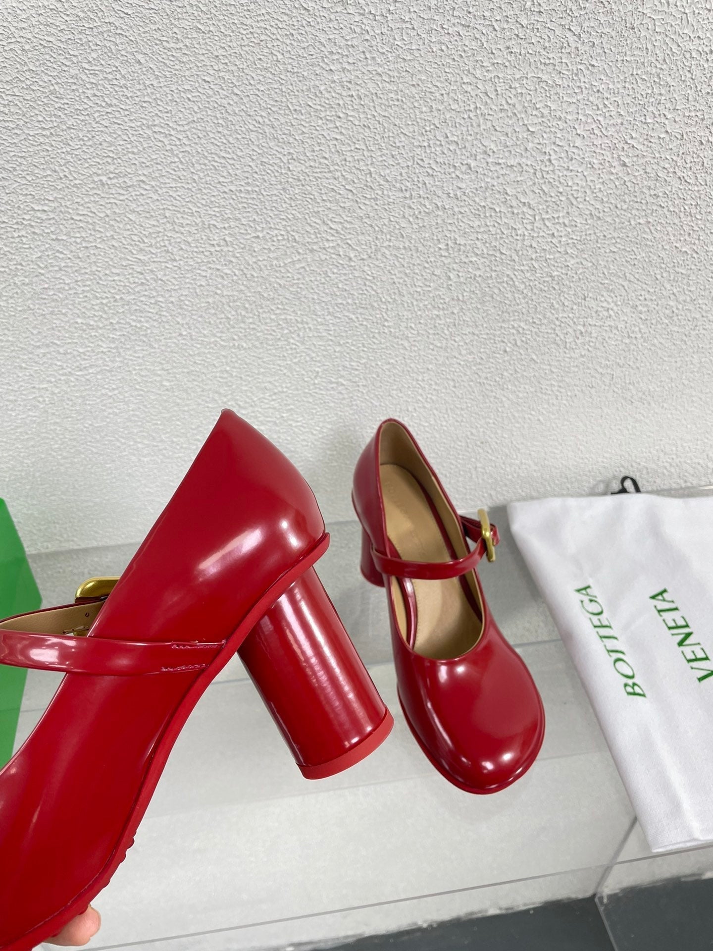 ATOMIC MARY-JANE PUMP 9 CM IN RUBY RED CALFSKIN - 34
