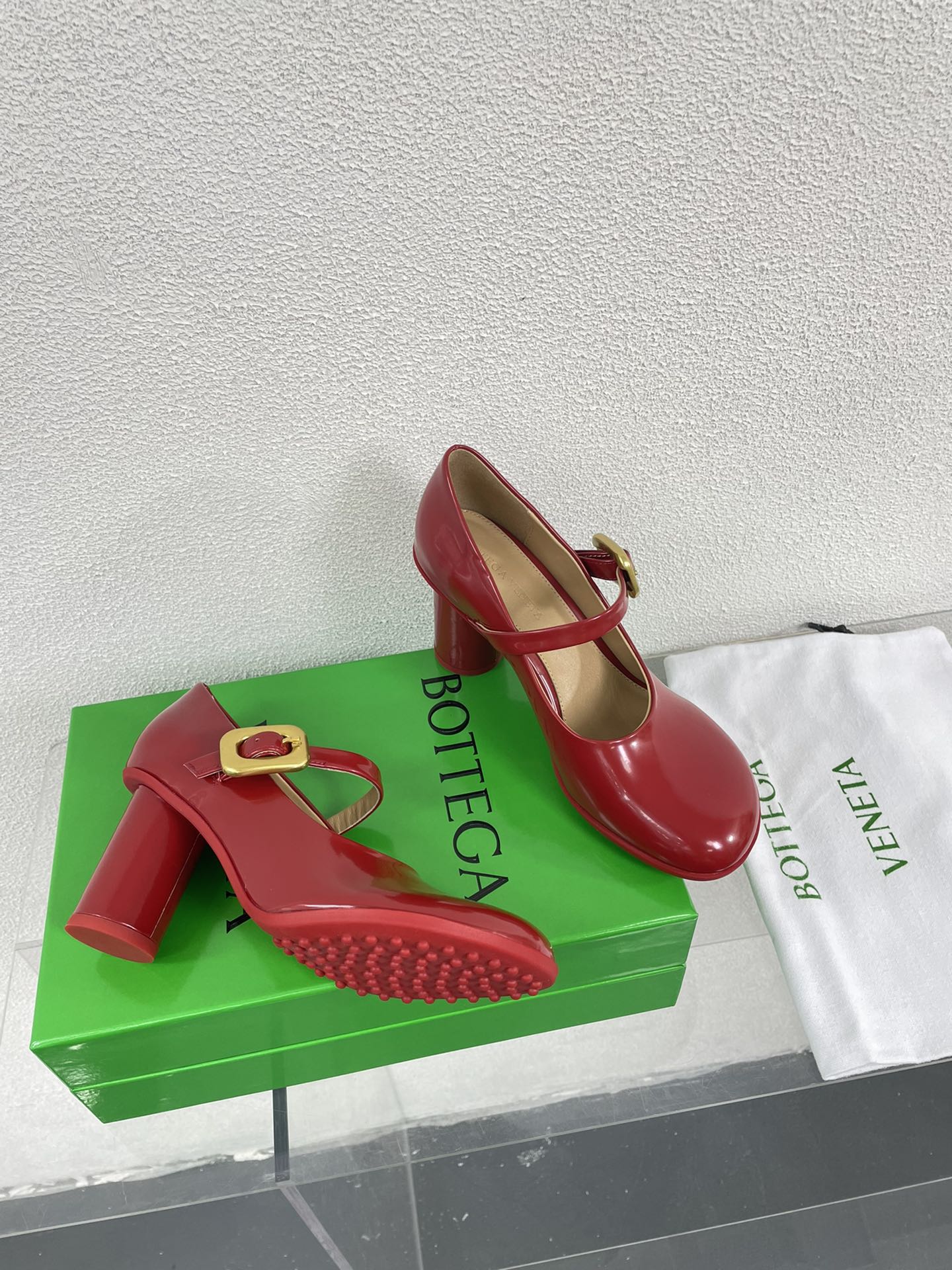 ATOMIC MARY-JANE PUMP 9 CM IN RUBY RED CALFSKIN - 34