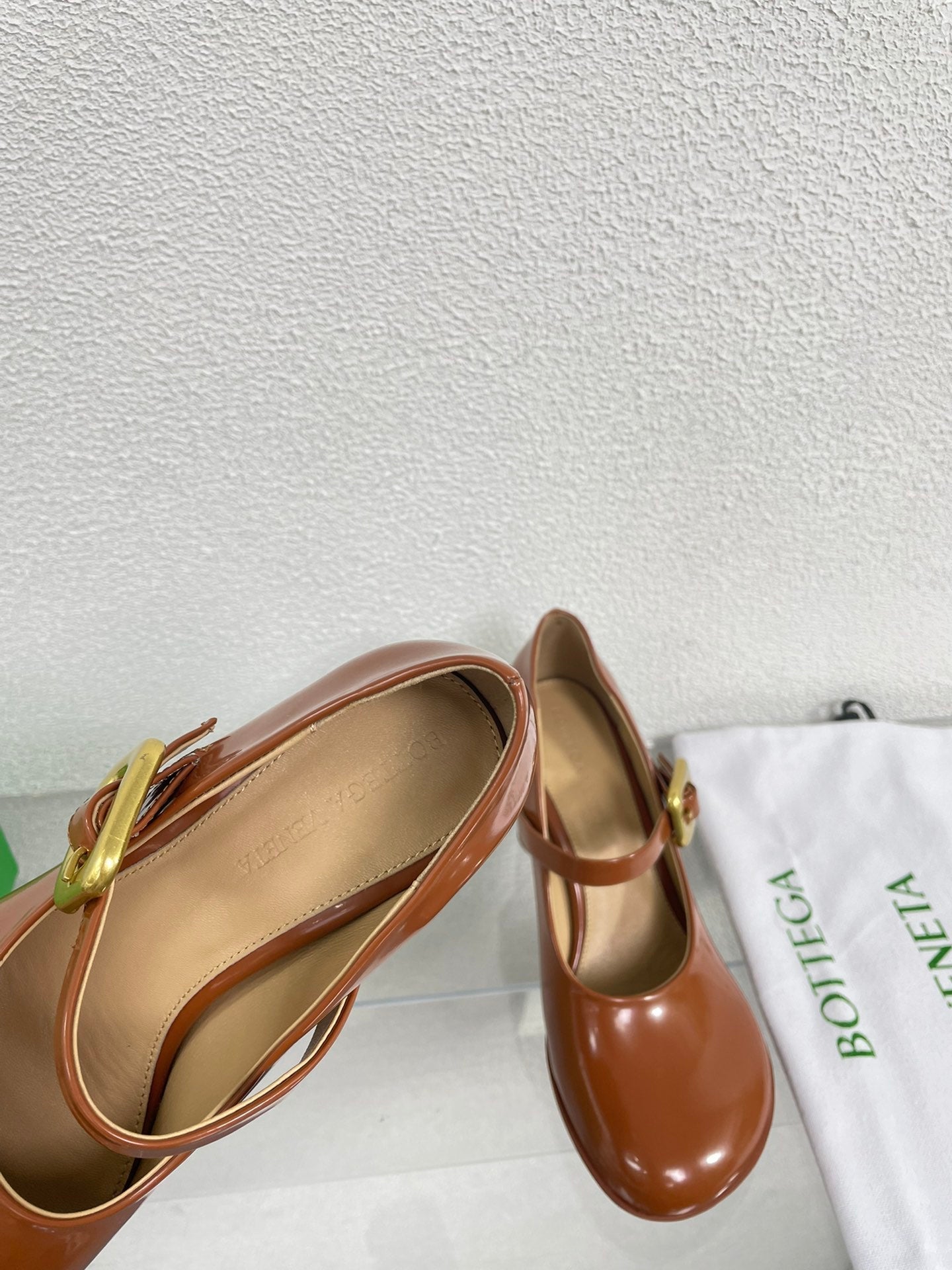 ATOMIC MARY-JANE PUMP 9 CM IN BRONZE BROWN CALFSKIN - 34
