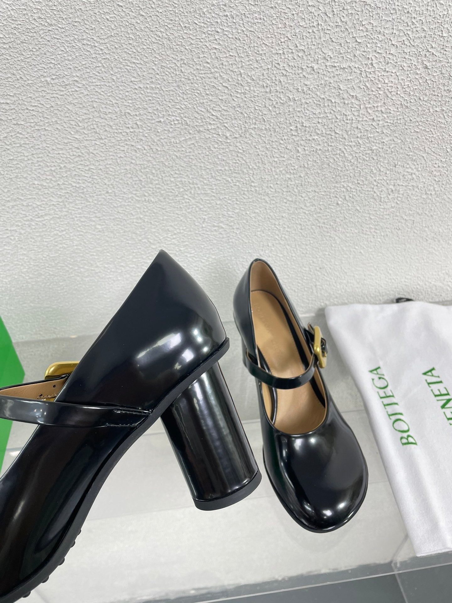ATOMIC MARY-JANE PUMP 9 CM IN BLACK CALFSKIN - 34