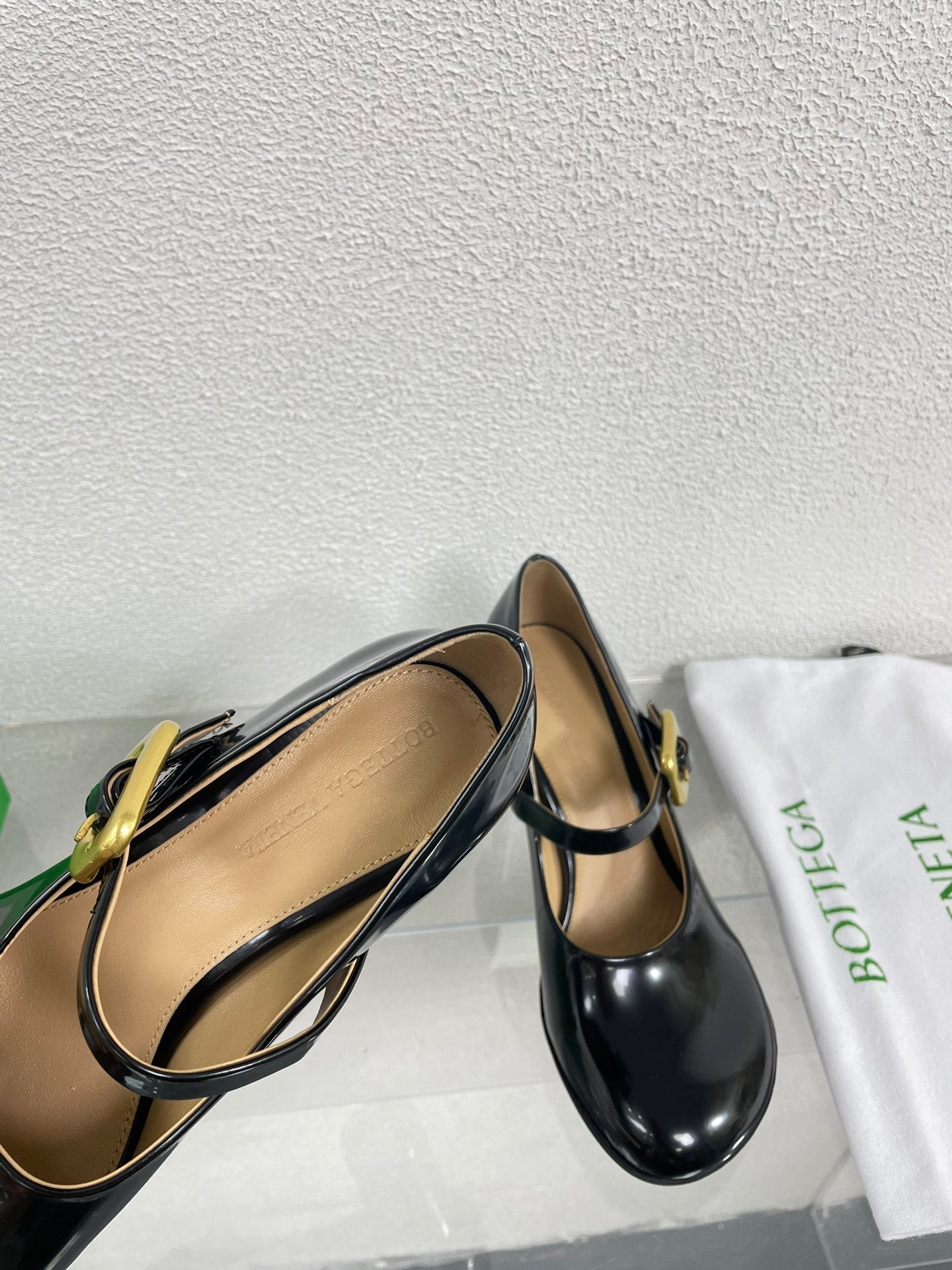 ATOMIC MARY-JANE PUMP 9 CM IN BLACK CALFSKIN - 34