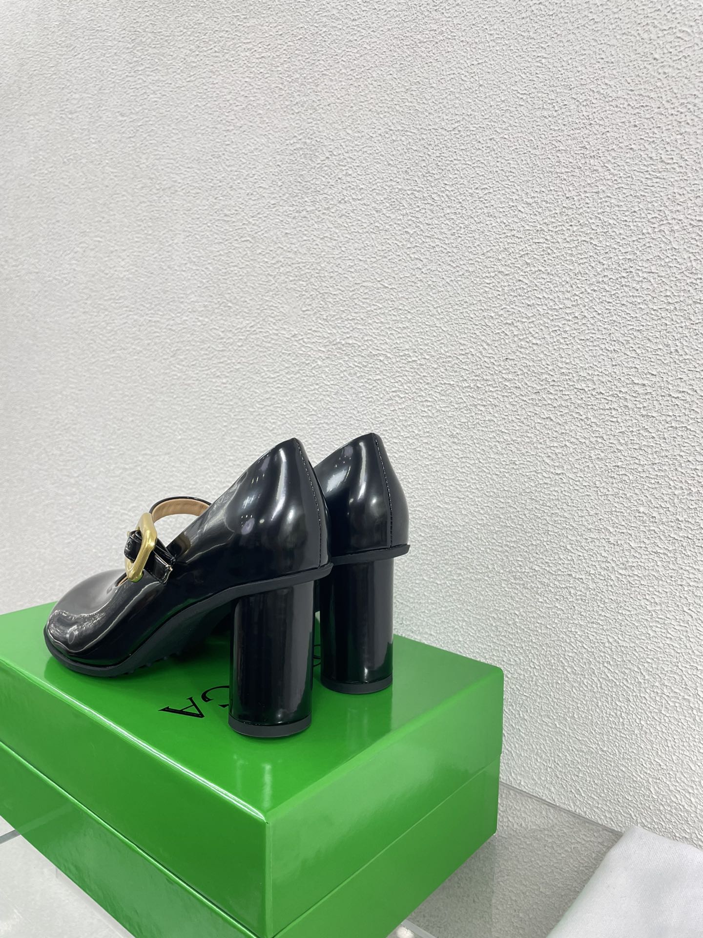 ATOMIC MARY-JANE PUMP 9 CM IN BLACK CALFSKIN - 34