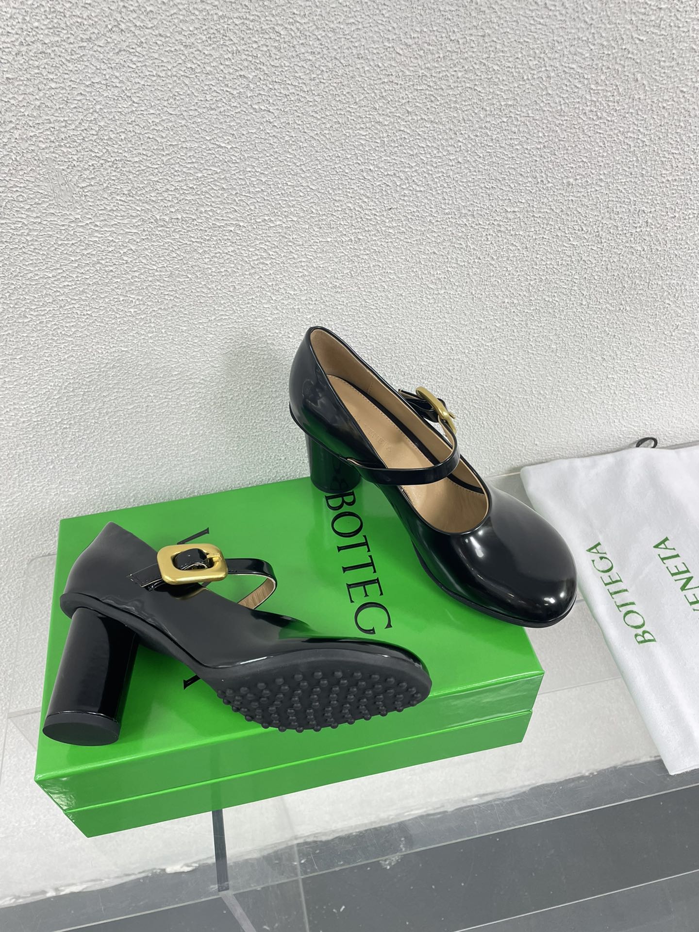 ATOMIC MARY-JANE PUMP 9 CM IN BLACK CALFSKIN - 34