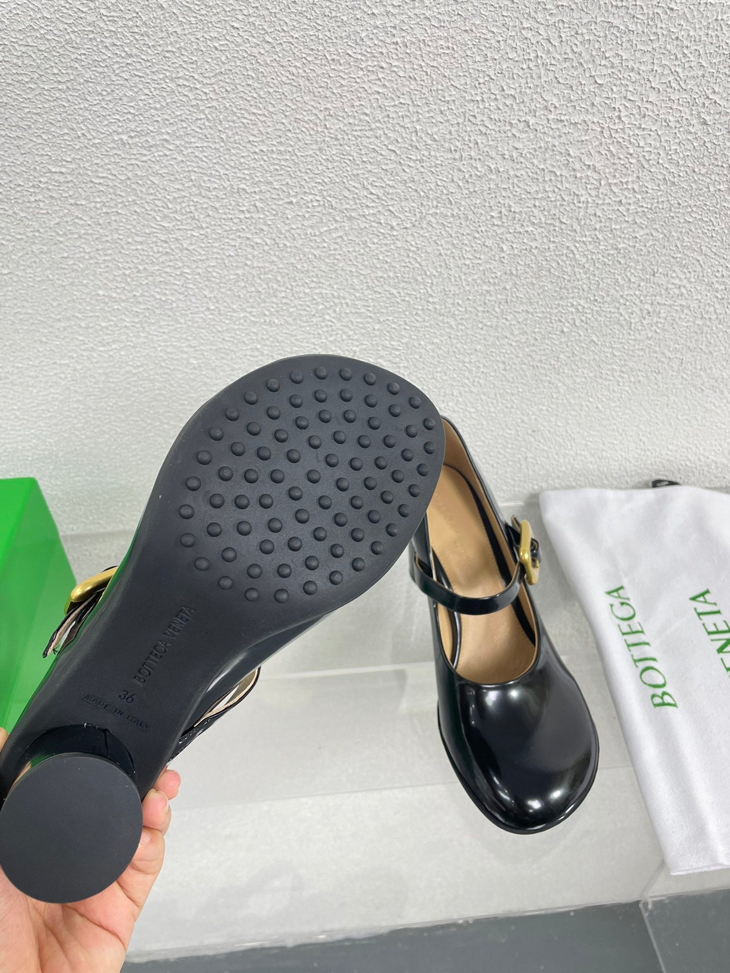 ATOMIC MARY-JANE PUMP 9 CM IN BLACK CALFSKIN - 34