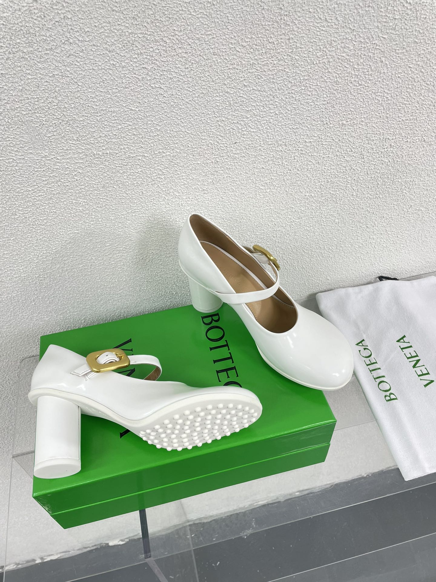 ATOMIC MARY-JANE PUMP 9 CM IN WHITE CALFSKIN - 34