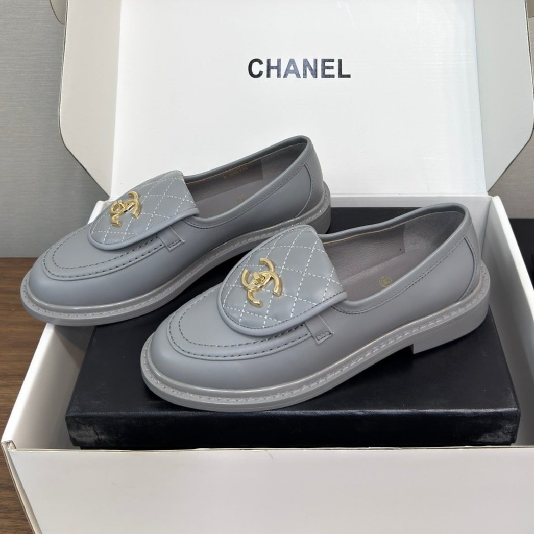 MOCCASIN 2.5 CM IN ASH GRAY PREMIUM LAMBSKIN - 35
