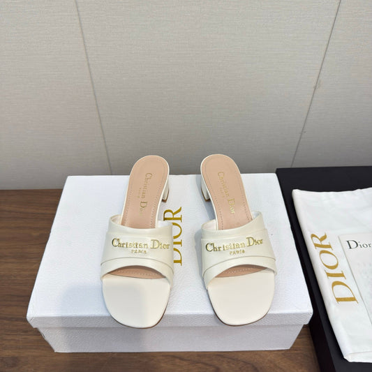 DIOR HIGH HEEL 25S 45 MM IN WHITE LAMBSKIN WITH GOLD HARDWARE - 34