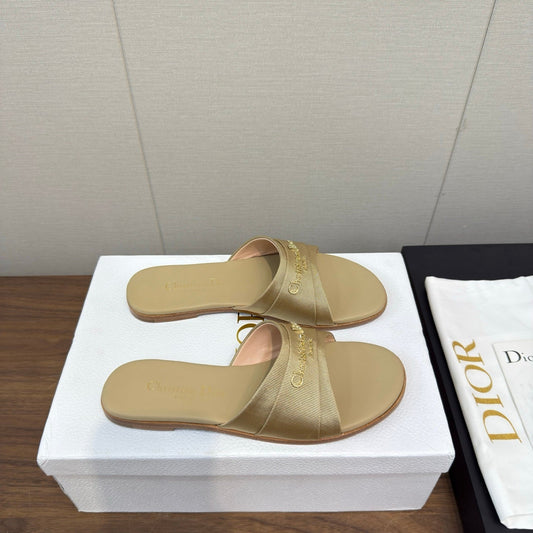 DIOR SANDAL 25S IN BEIGE LAMBSKIN AND FABRIC WITH GOLD HARDWARE - 34