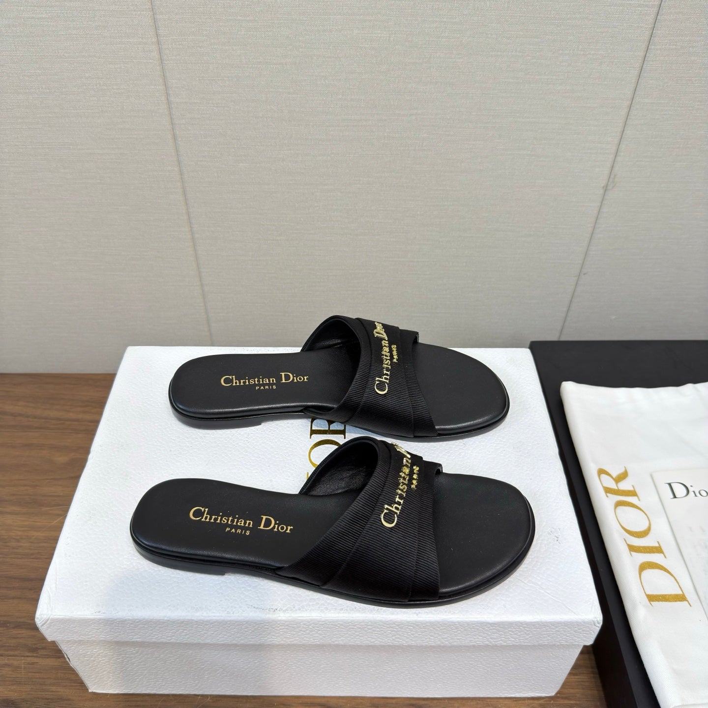 DIOR SANDAL 25S IN BLACK LAMBSKIN AND FABRIC WITH GOLD HARDWARE - 34