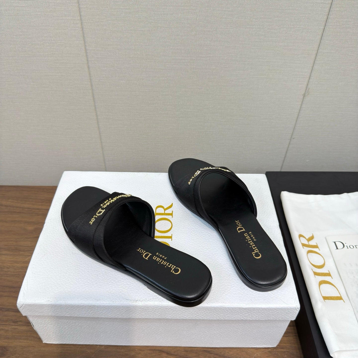 DIOR SANDAL 25S IN BLACK LAMBSKIN AND FABRIC WITH GOLD HARDWARE - 34