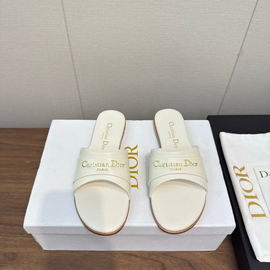 DIOR SANDAL 25S IN WHITE LAMBSKIN WITH GOLD HARDWARE - 35