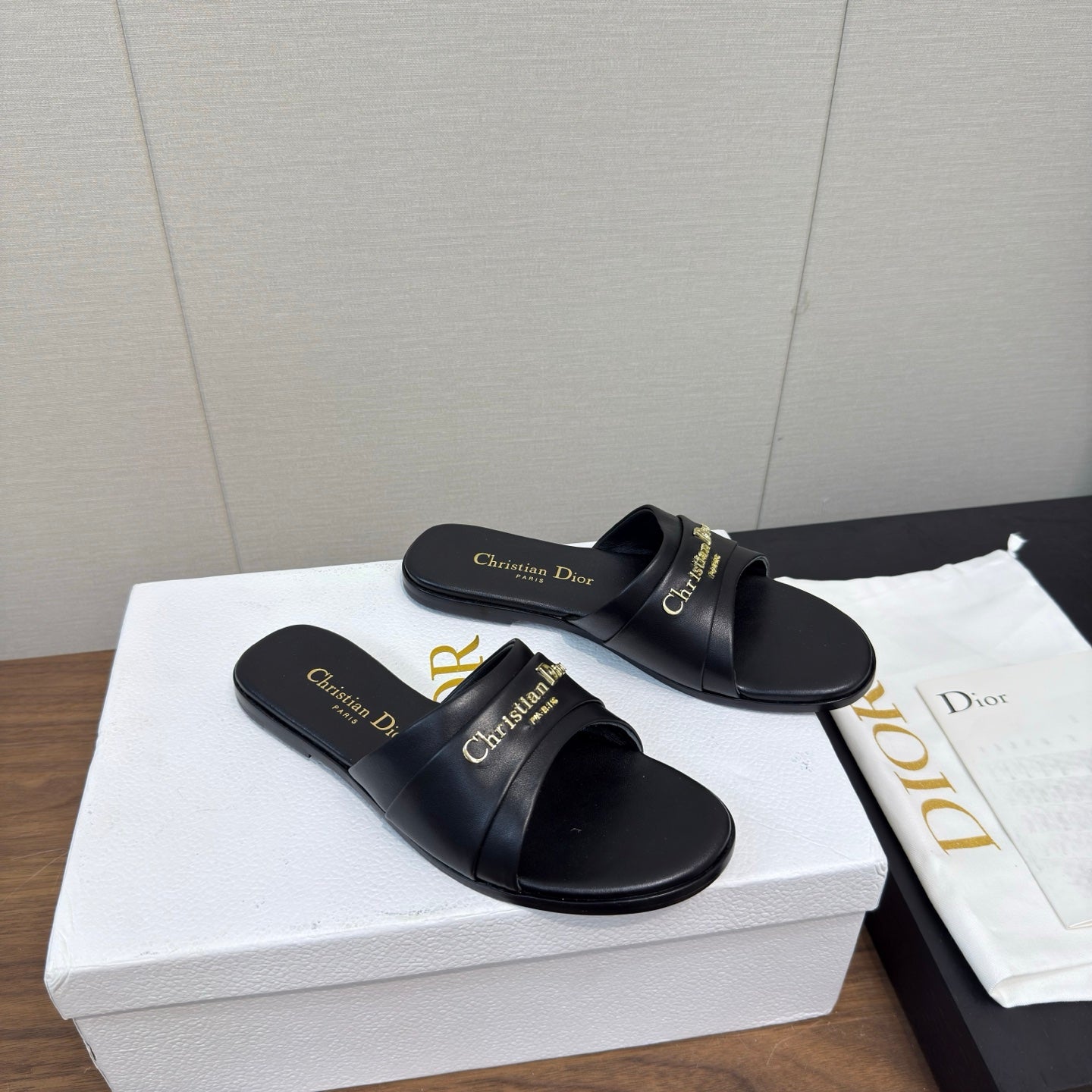 DIOR SANDAL 25S IN BLACK LAMBSKIN WITH GOLD HARDWARE - 35