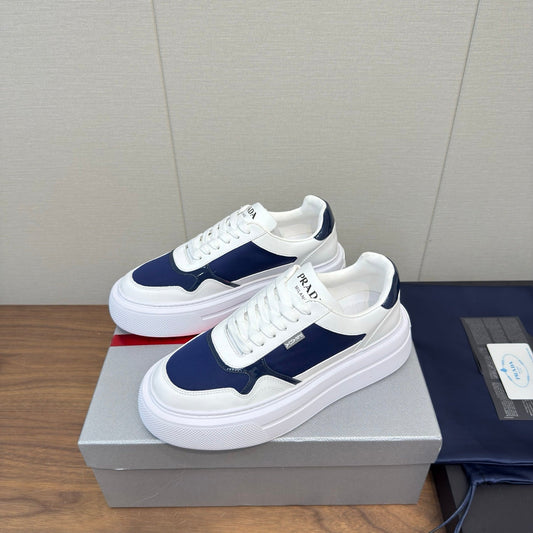 PRADA 25S DOWNTOWN BOLD SNEAKERS 45MM IN WHITE AND NAVY BLUE CALFSKIN - 35