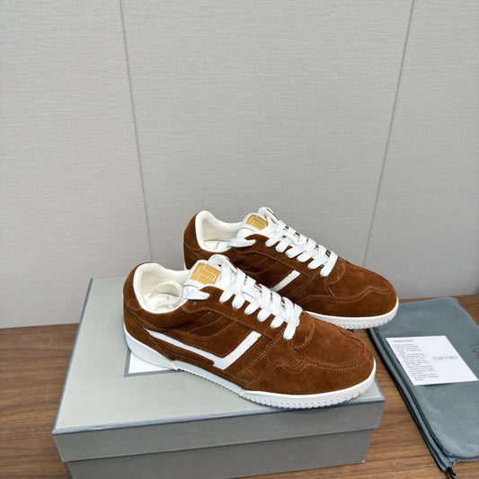 TOM FORD 26S КРОСІВКИ JACKSON З КОРИЧНЕВОЇ ЗАМШІ