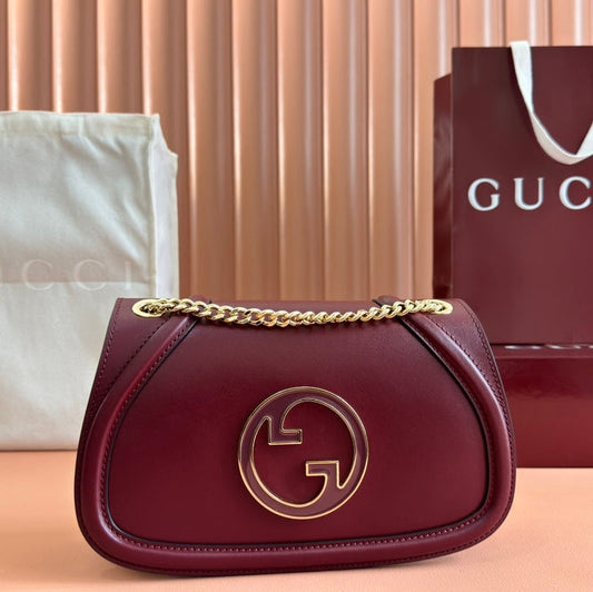 GUCCI 26S СУМКА НА ПЛЕЧЕ BLONDIE 26 З ТЕМНО-ЧЕРВОНОЇ ТЕЛЯЧОЇ ШКІРИ