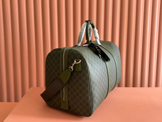СУМКА GUCCI 25S OPHIDIA MEDIUM 52 СМ З ТЕЛЯЧОЇ ШКІРИ КОЛЬОРУ МХОВОГО ЗЕЛЕНОГО