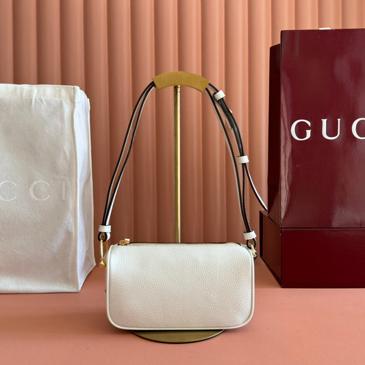 СУМКА GUCCI 26S НА ПЛЕЧЕ 19 З БІЛОЇ ТЕЛЯЧОЇ ШКІРИ