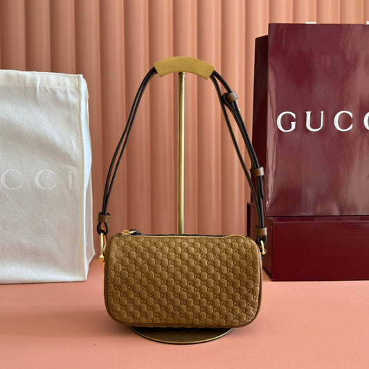 ЖІНОЧА СУМКА GUCCI 26S НА ПЛЕЧЕ 19 ІЗ КОРИЧНЕВОЇ РЕЛЬЄФНОЇ ЗАМШІ