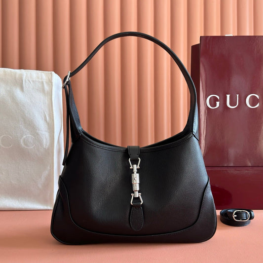 GUCCI 26S СУМКА НА ПЛЕЧЕ JACKIE SLIM 28 З ЧОРНОЇ ТЕЛЯЧОЇ ШКІРИ