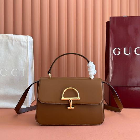 Сумка GUCCI 26S SIENA TOP HANDLE BAG 25 з телячої шкіри коричневого кольору