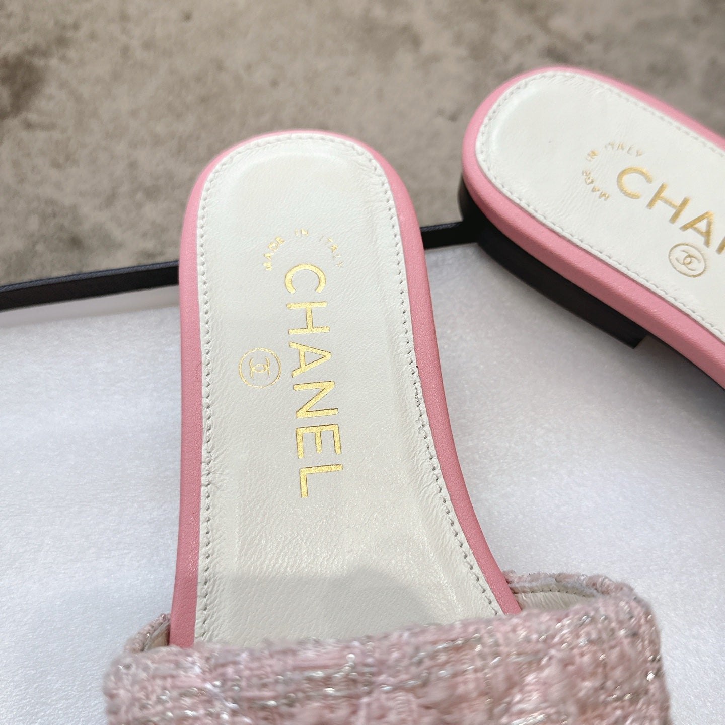 PLATFORM SLIPPERS LOGO IN WHITE MIX PINK TWEED AND LAMBSKIN - 35