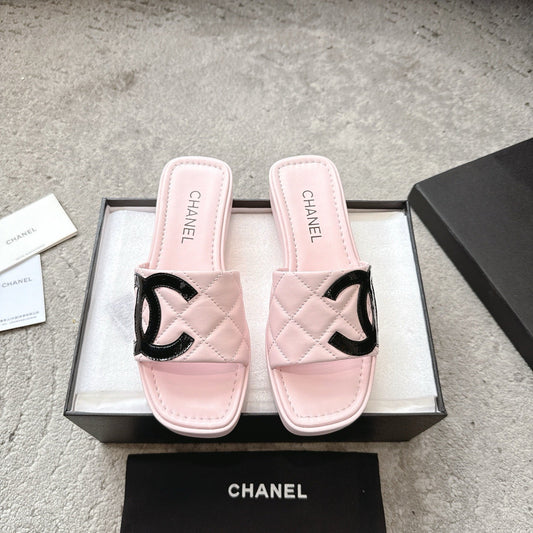 SLIPPERS IN PINK CALFSKIN QUILTED - 35