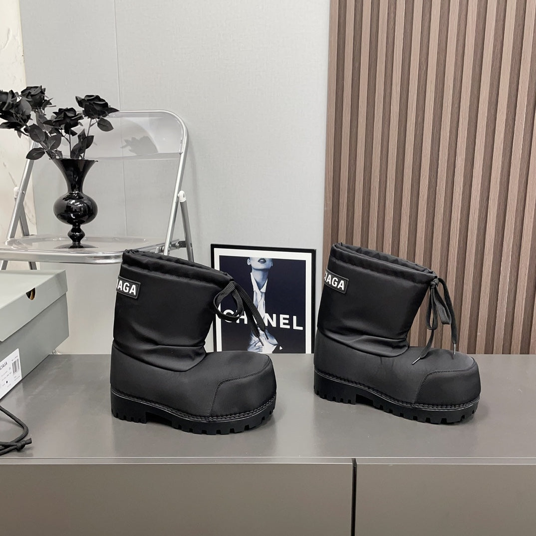 BALENCIAGA 25S ALASKA ANKLE BOOTS HIGH HEEL IN BLACK FABRIC STYLE 2 - 35