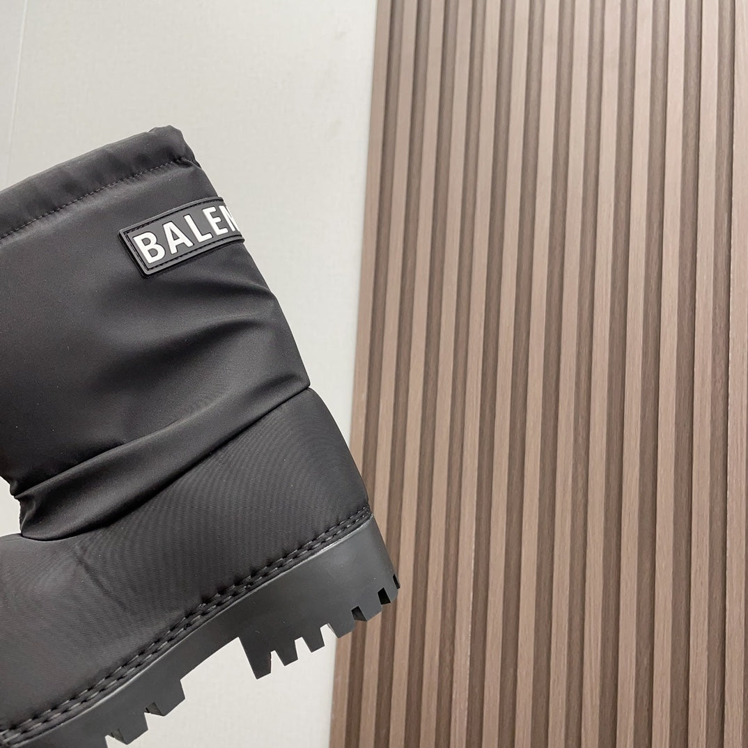 BALENCIAGA 25S ALASKA ANKLE BOOTS HIGH HEEL IN BLACK FABRIC STYLE 2 - 35