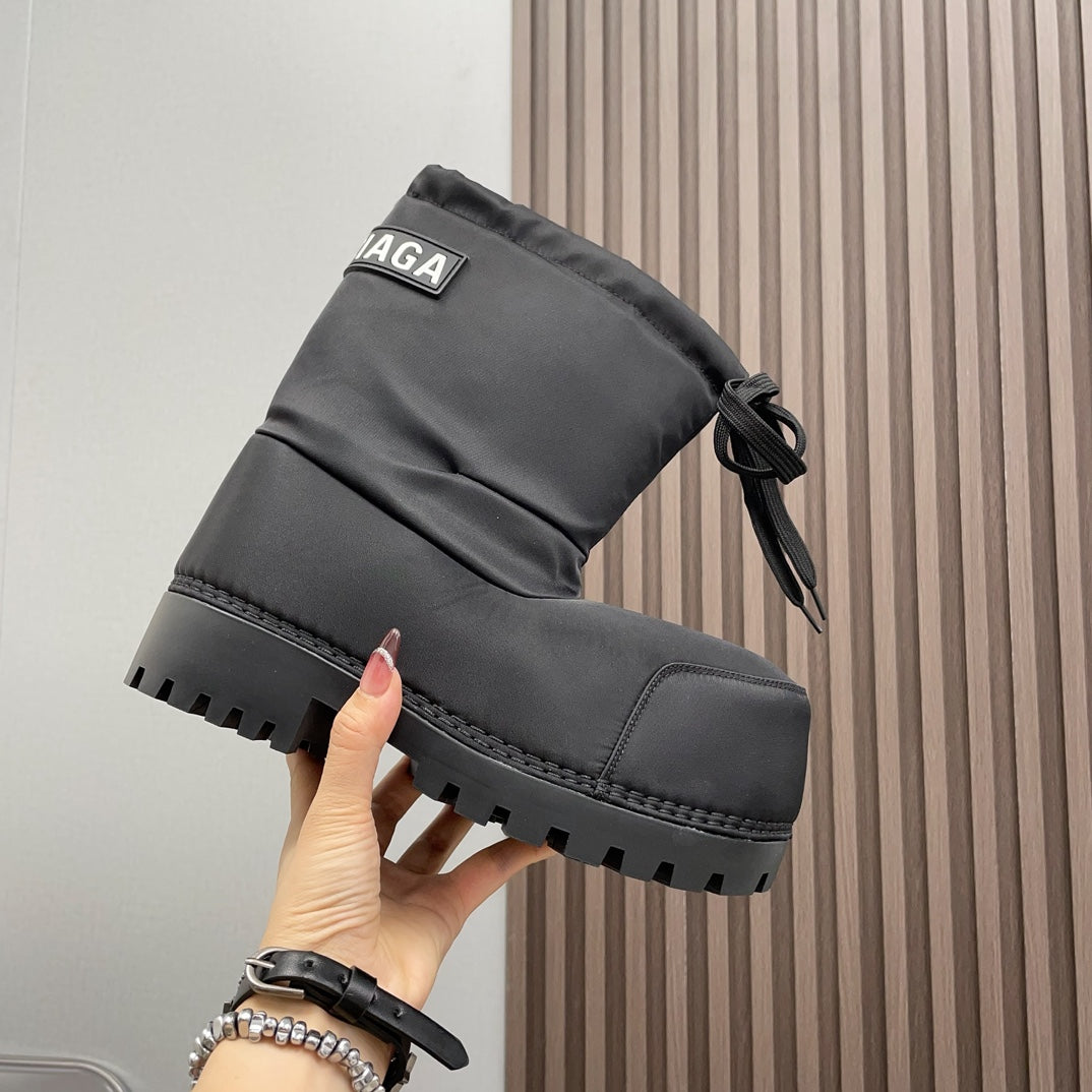 BALENCIAGA 25S ALASKA ANKLE BOOTS HIGH HEEL IN BLACK FABRIC STYLE 2 - 35