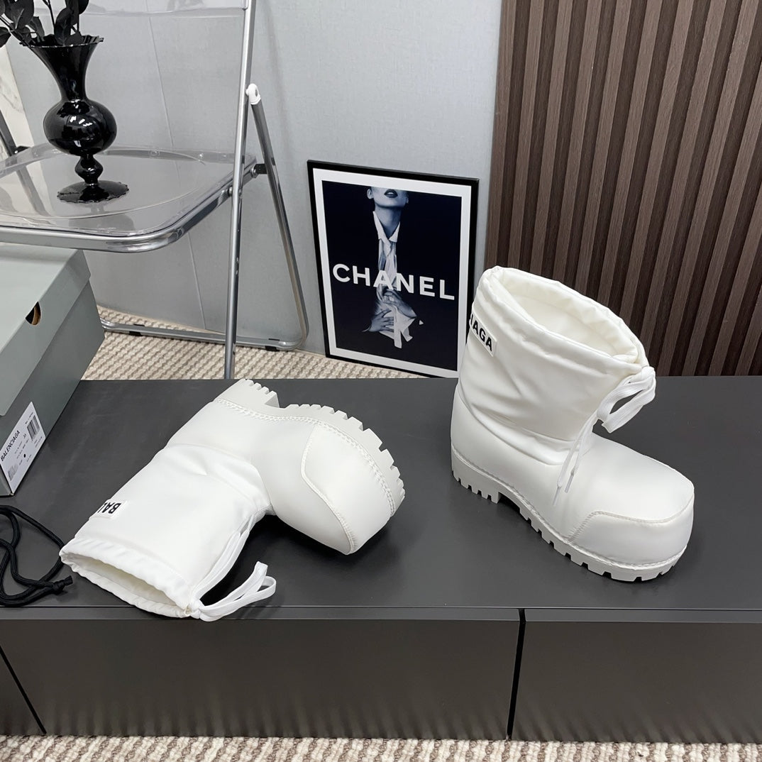 BALENCIAGA 25S ALASKA ANKLE BOOTS HIGH HEEL IN WHITE FABRIC STYLE 1 - 35
