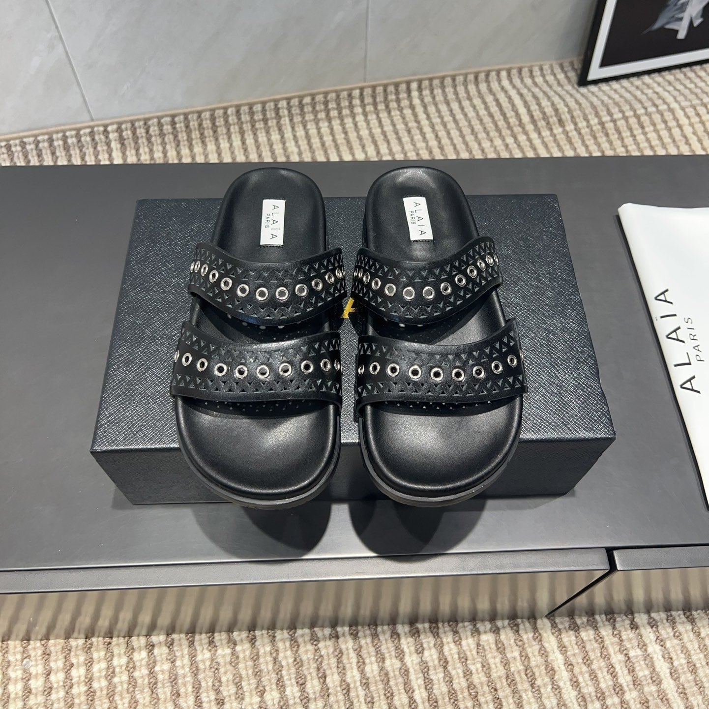 ALAIA DOUBLE-STRAP SANDALS 25S IN BLACK CALFSKIN - 35