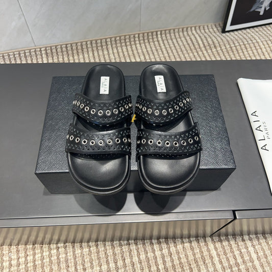 ALAIA DOUBLE-STRAP SANDALS 25S IN BLACK CALFSKIN - 35